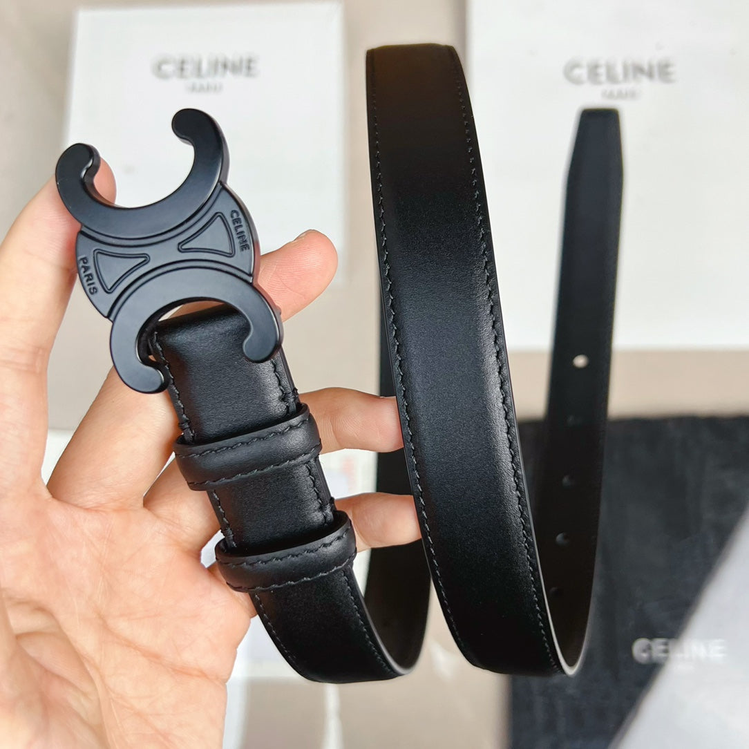 CELINE medium Triomphe belt