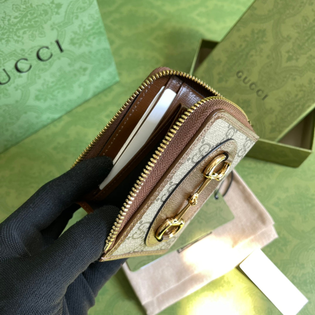 GUCCI Horsebit card holder