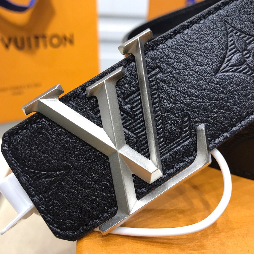 LV Pyramide 40MM Belt - Louis Vuitton ®  Louis vuitton, Cinturones,  Accesorios louis vuitton