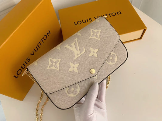 Louis Vuitton FÉLICIE POCHETTE BAG