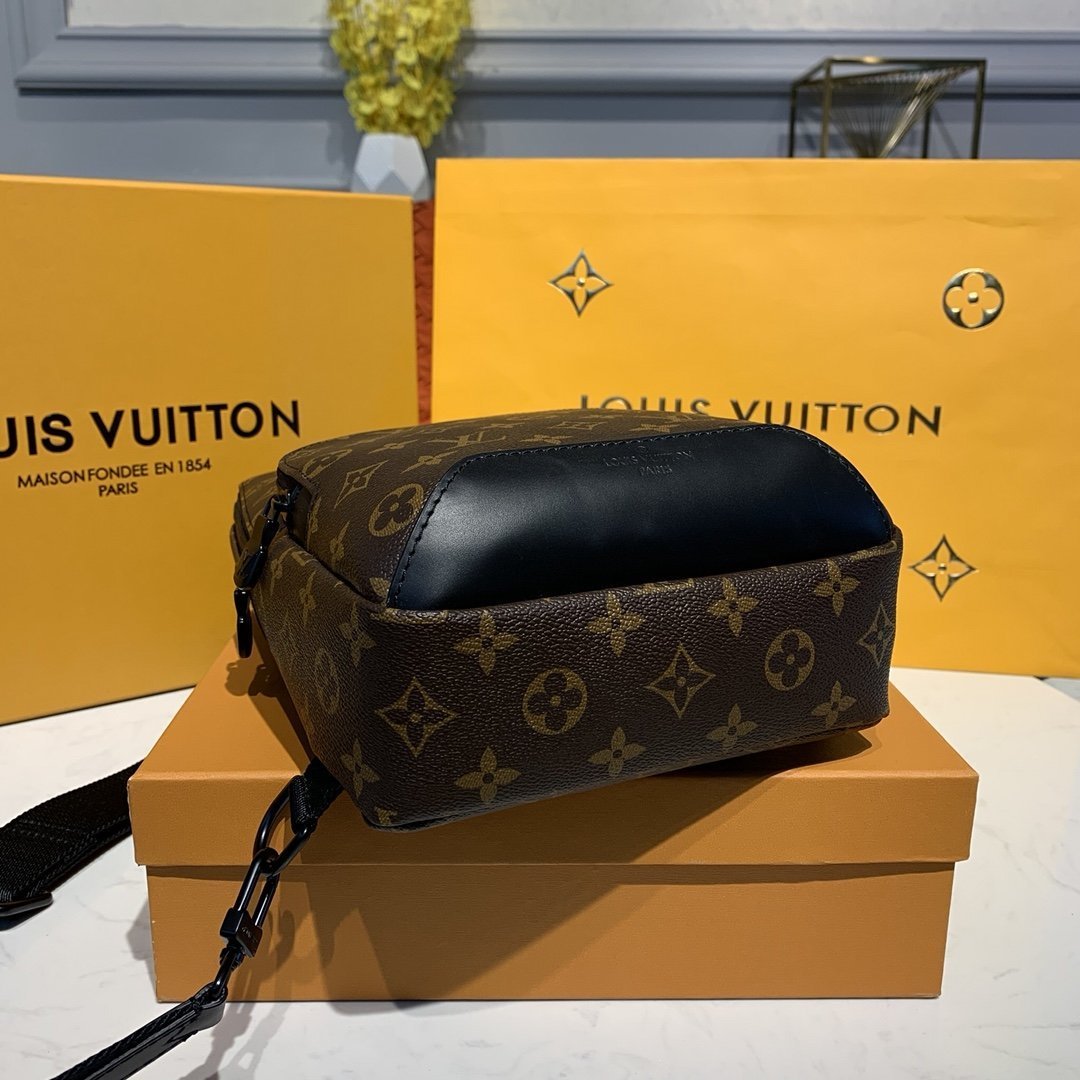 AVENUE Louis Vuitton CROSSBODY BACKPACK