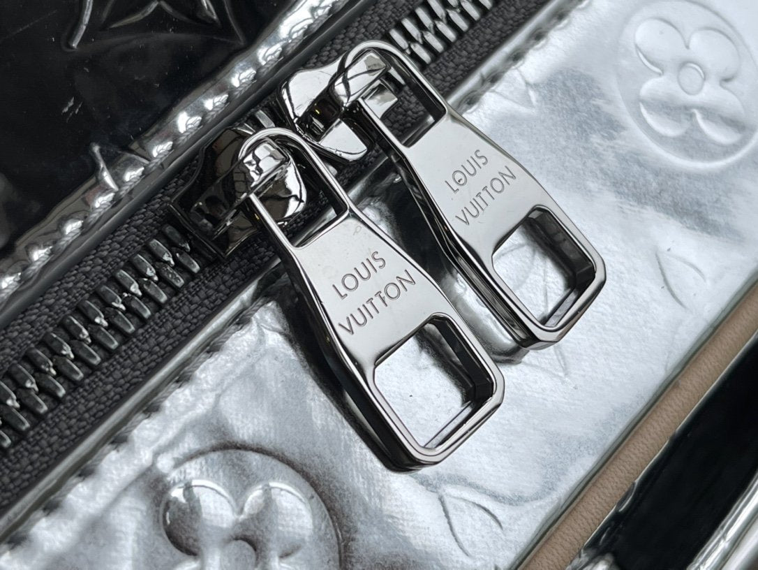 NEO PORTE DOCUMENTS VOYAGE BAG Louis Vuitton