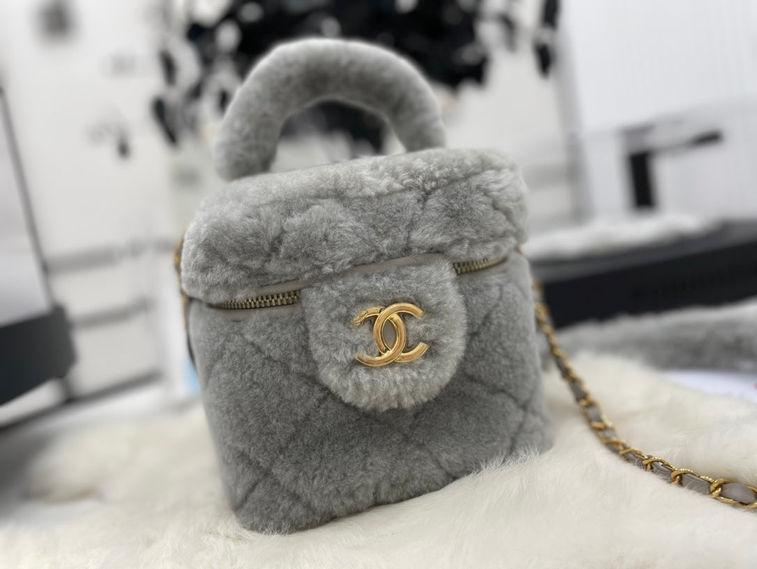 Beauty case Chanel piccolo – KJ VIPS