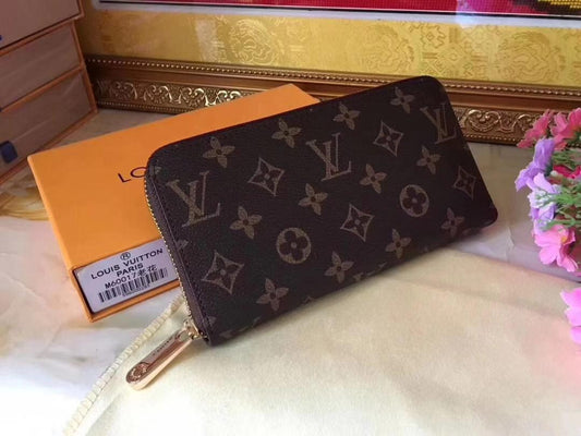 Louis Vuittonin vetoketjullinen lompakko