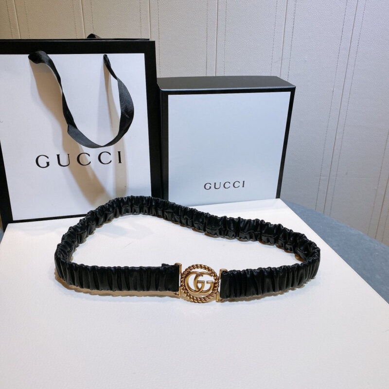 Cinturón con logo de piel fruncida GUCCI - Image 3