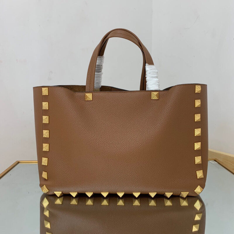 BOLSO SHOPPER ROCKSTUD VALENTINO - Imagen 4