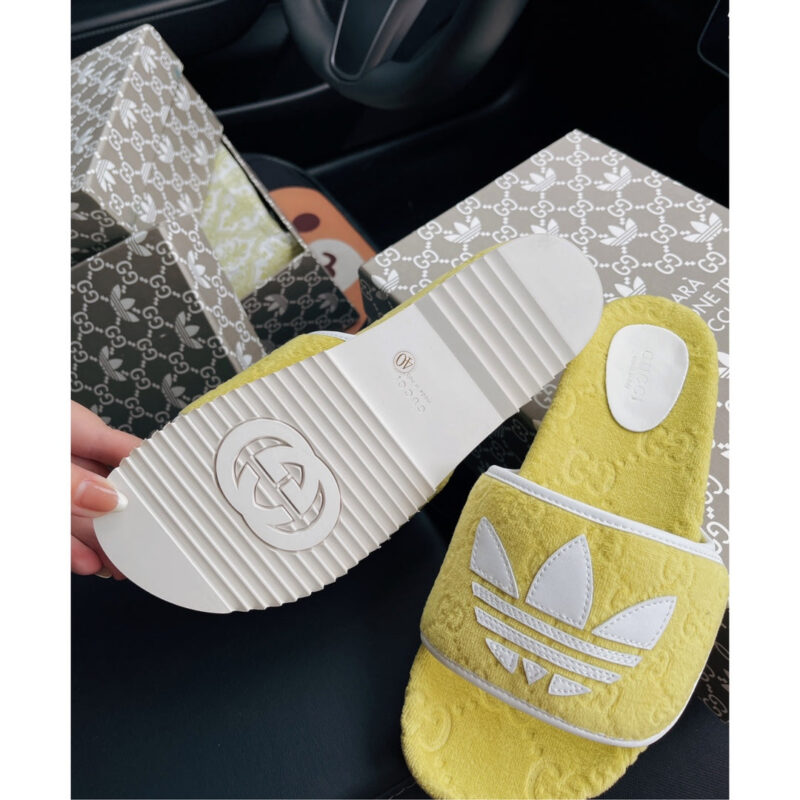 Sandalia con plataforma adidas x Gucci con GG - Imagen 6