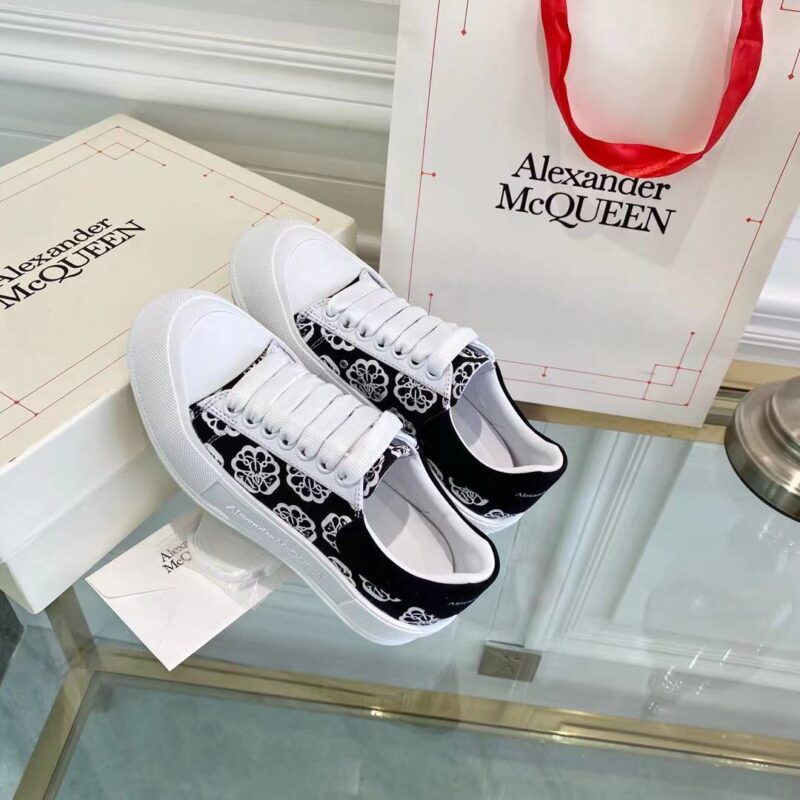 Zapatillas Oversized Alexander McQueen - Imagen 6