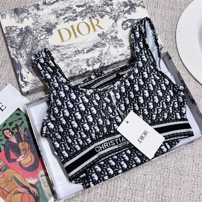 Conjunto monograma DIOR - Image 9