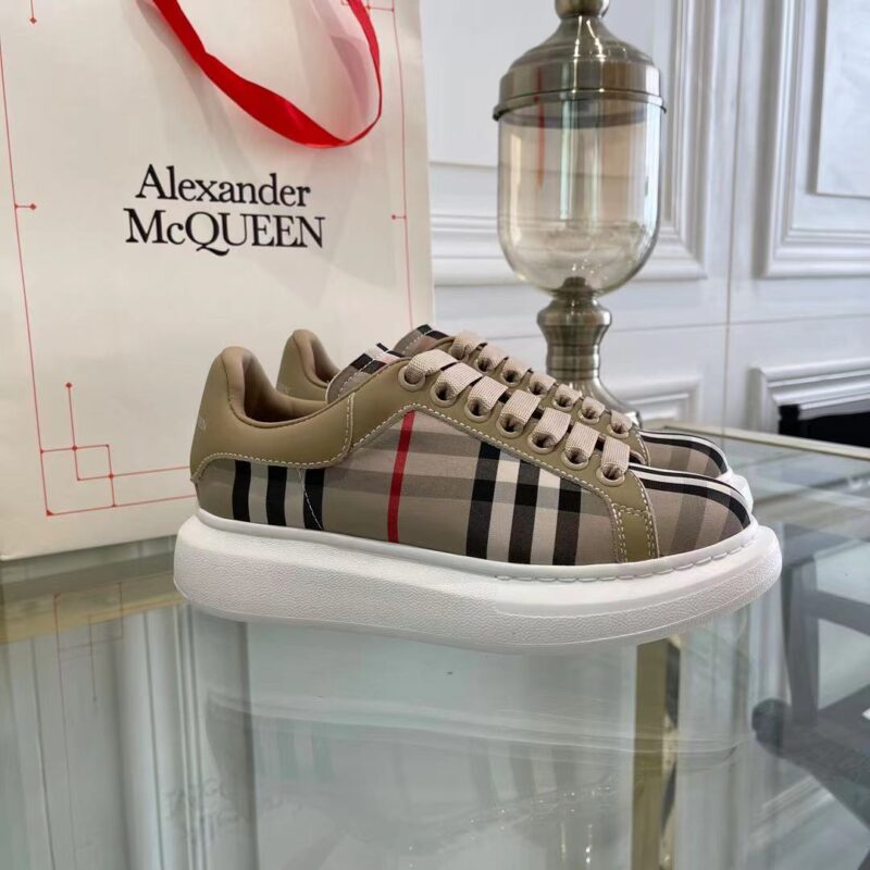 Zapatillas Oversized Alexander McQueen - Imagen 2