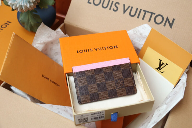 Tarjetero Louis Vuitton - Imagen 5