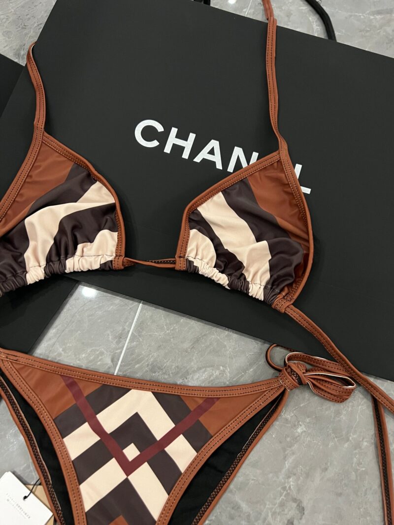 Bikini BURBERRY - Imagen 9