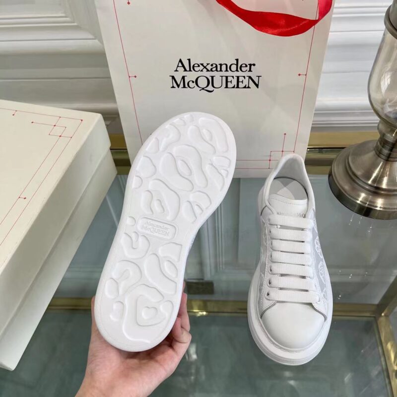 Zapatillas Oversized Alexander McQueen - Imagen 8