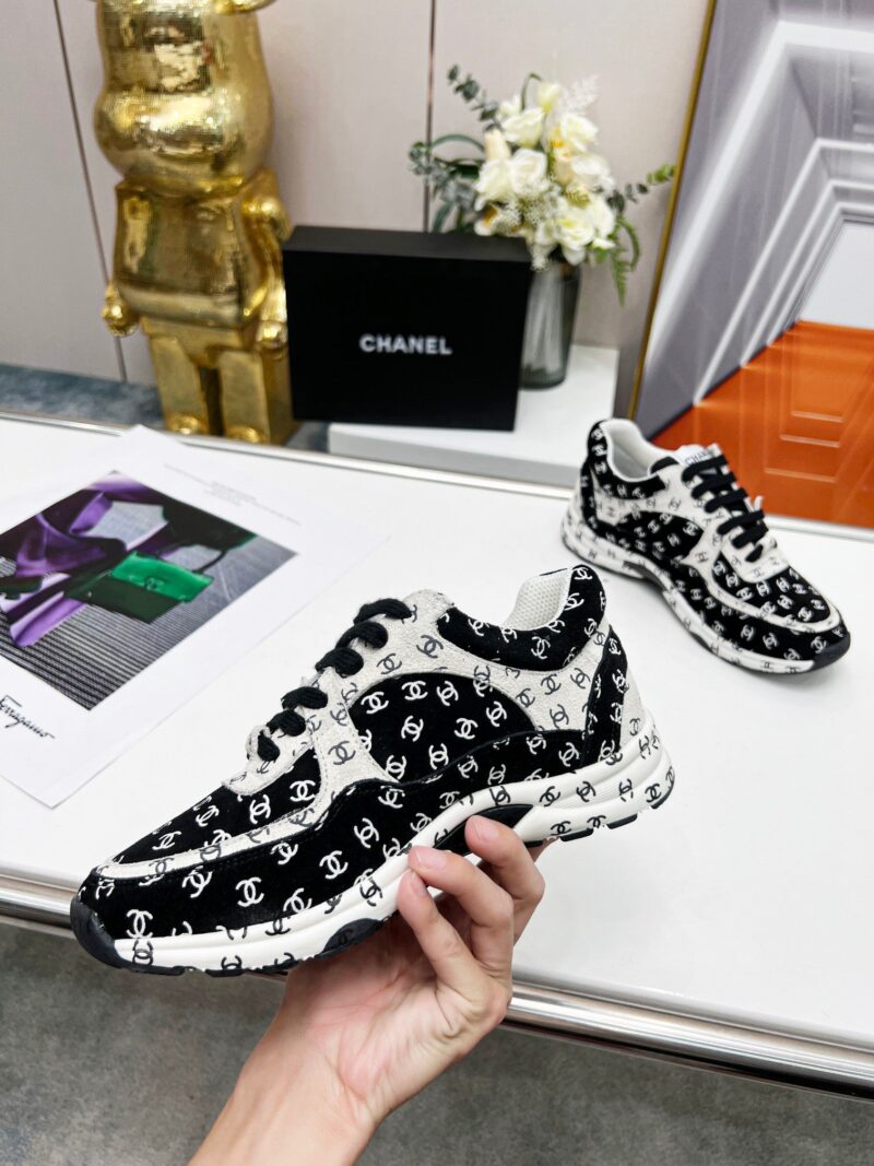 Zapatillas de deporte Chanel - Imagen 4