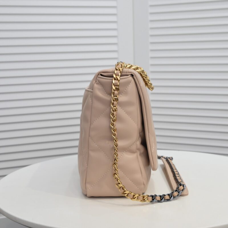 Bolso grande CHANEL - Image 4