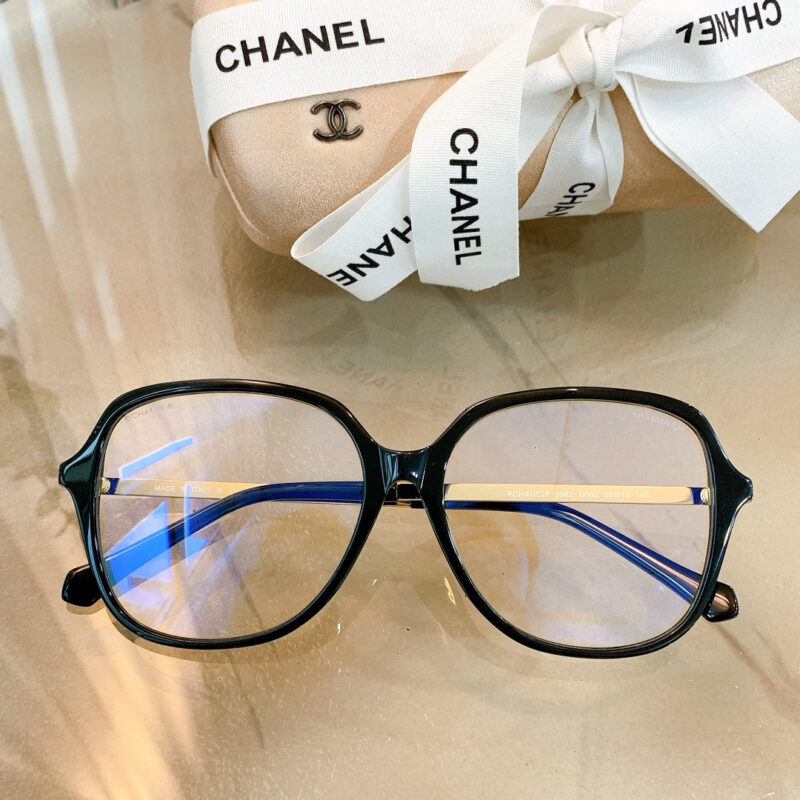 Gafas cuadradas CHANEL - Imagen 3