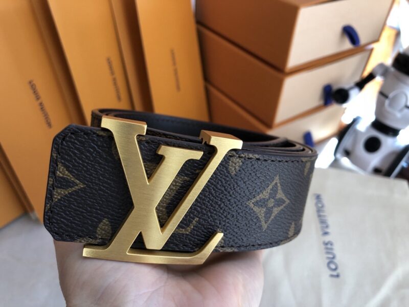 CINTURON REVERSIBLE LV INITIALES 35 MM LOUIS VUITTON - Imagen 4