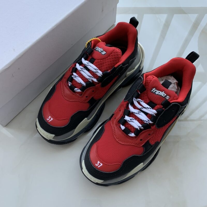 Zapatillas Triple S BALENCIAGA - Imagen 9