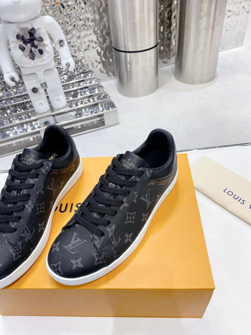 Deportiva Luxembourg Louis Vuitton - Imagen 4