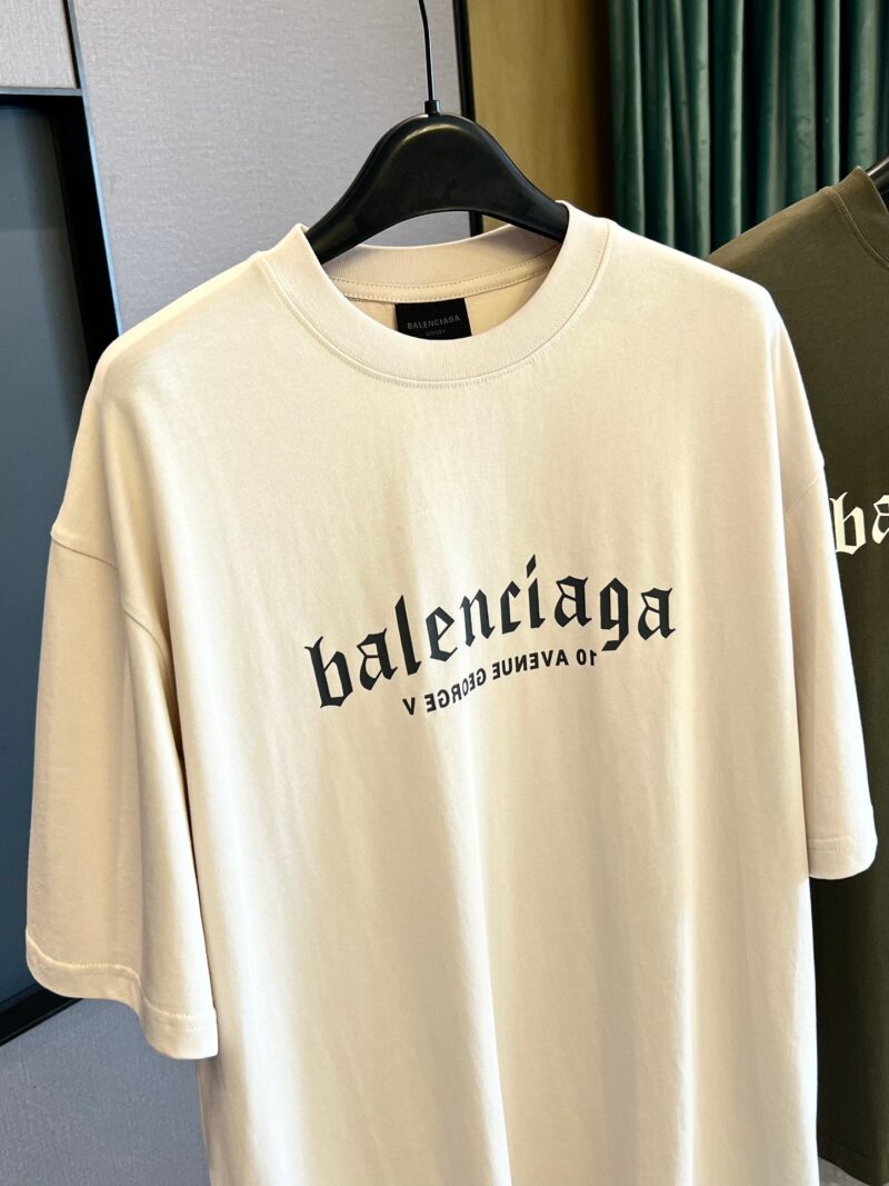 Camiseta con logo estampado BALENCIAGA - Image 5