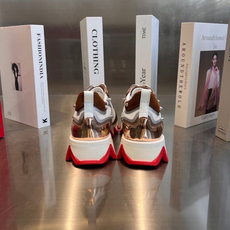 Loubishark CHRISTIAN LOUBOUTIN - Imagen 3