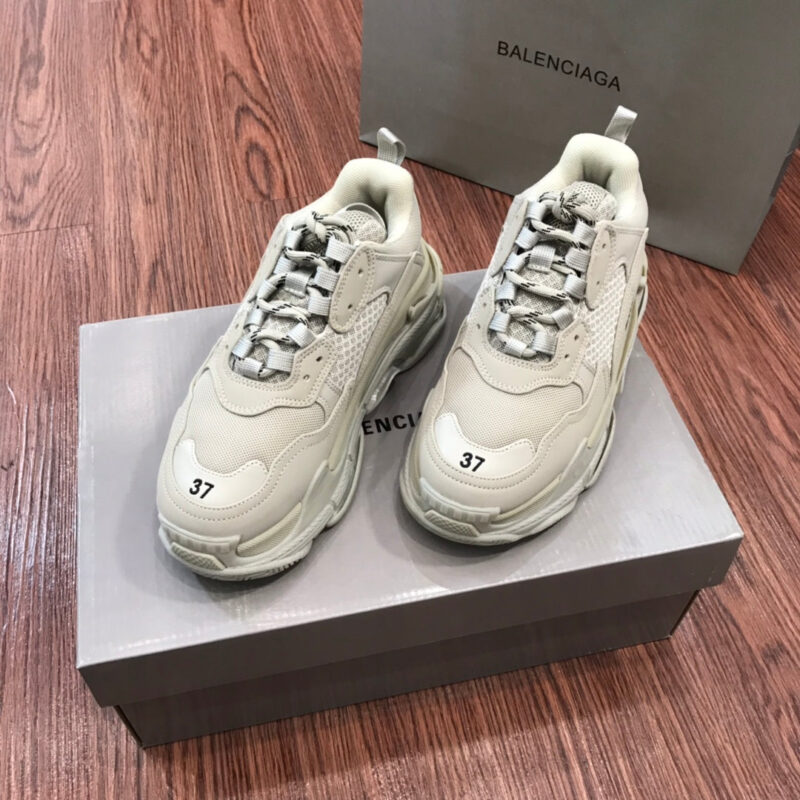 Zapatilla Triple S BALENCIAGA - Imagen 4