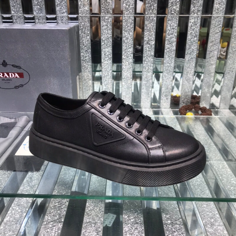 Zapatillas de piel suave PRADA - Imagen 2