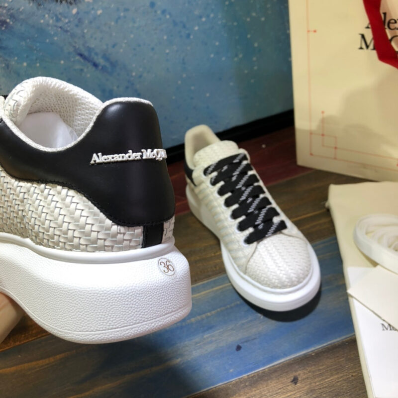 Zapatillas Oversized Alexander McQueen - Imagen 6