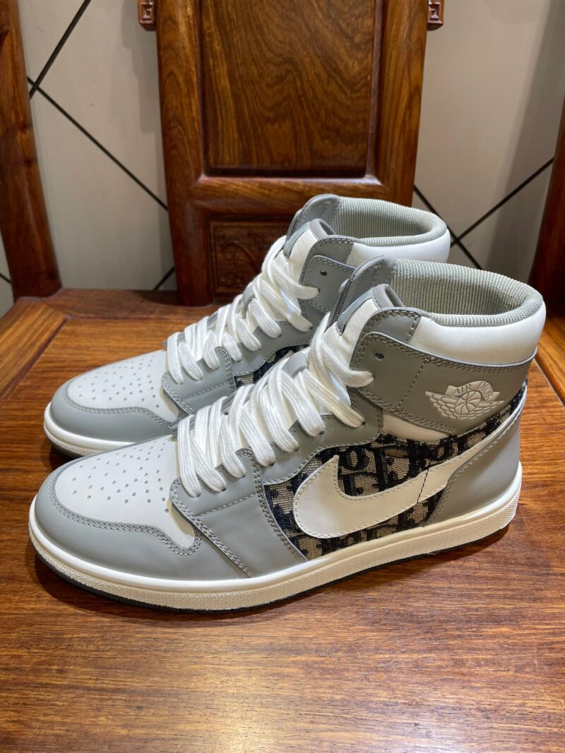 tenis Air Jordan 1 High de Jordan x Dior