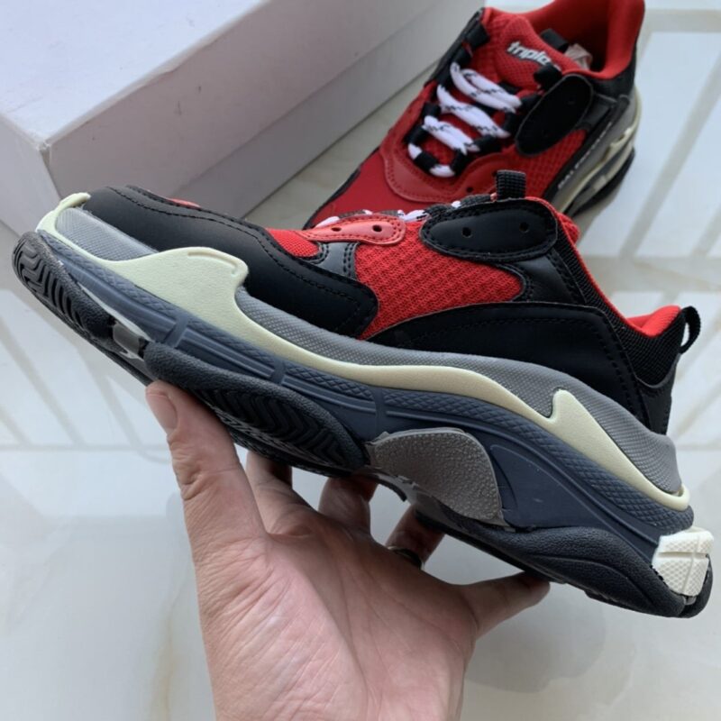 Zapatillas Triple S BALENCIAGA - Imagen 2