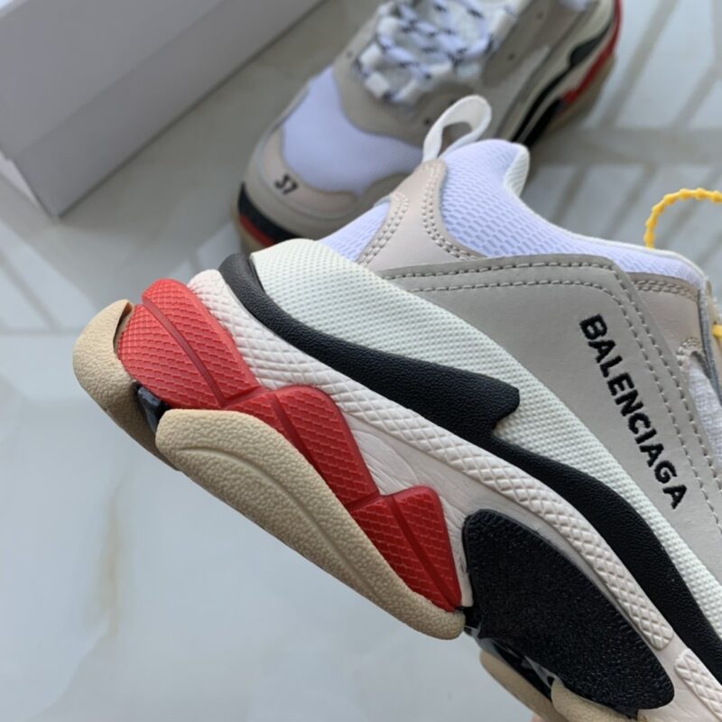 Zapatillas Triple S BALENCIAGA - Image 2