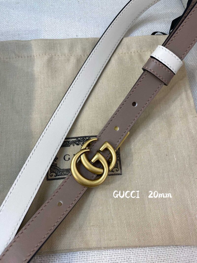 Cinturón GG Marmont estrecho reversible GUCCI - Imagen 6