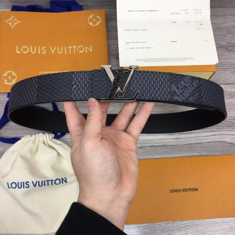 CINTURÓN REVERSIBLE LV FANCY DE 4 CM LOUIS VUITTON