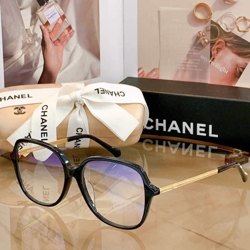 Gafas cuadradas CHANEL - Imagen 2