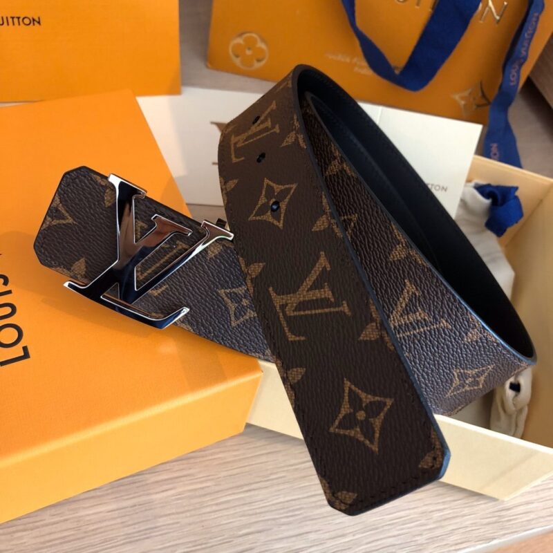 CINTURÓN MONOGRAM REVERSIBLE LV INITIALES LOUIS VUITTON