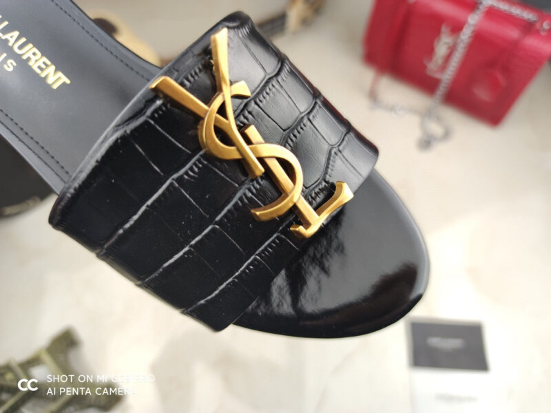 Sandalias Planas Mule YSL - Imagen 9