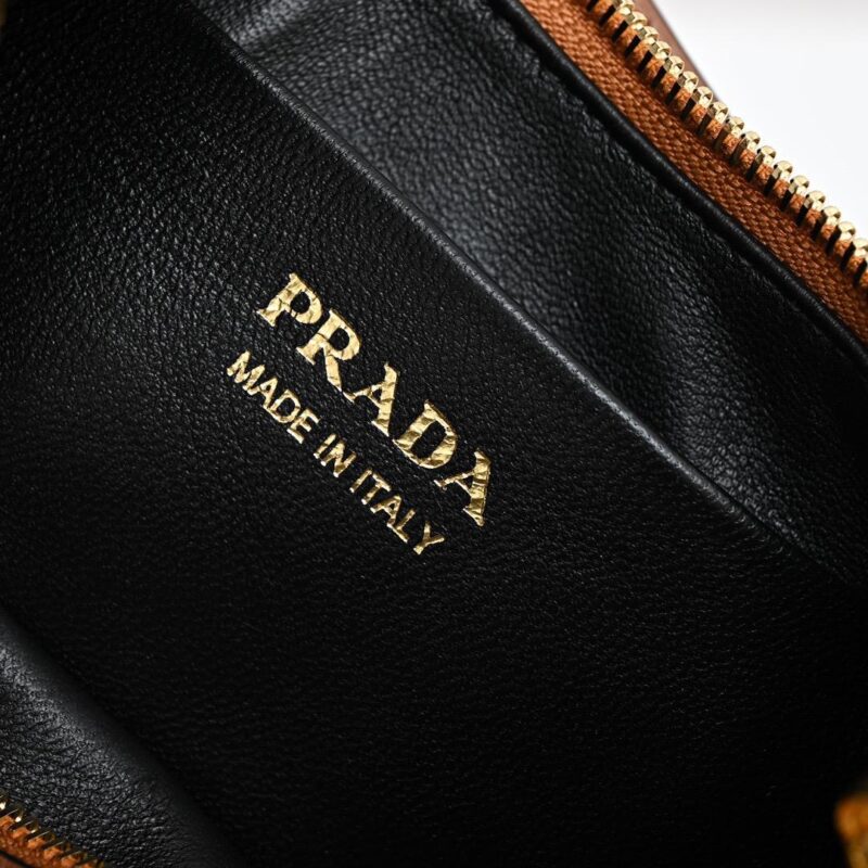 Bolso Arqué PRADA - Image 9