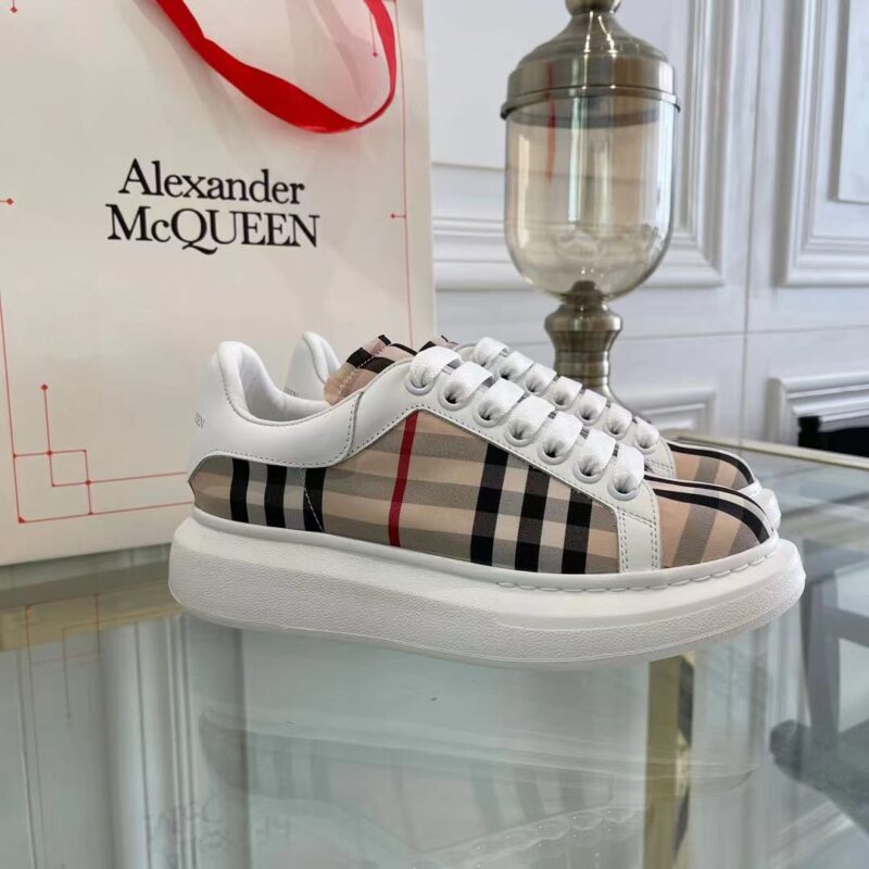 Zapatillas Oversized Alexander McQueen - Imagen 4