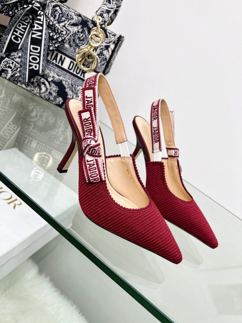 Zapato de salón slingback J'Adior DIOR