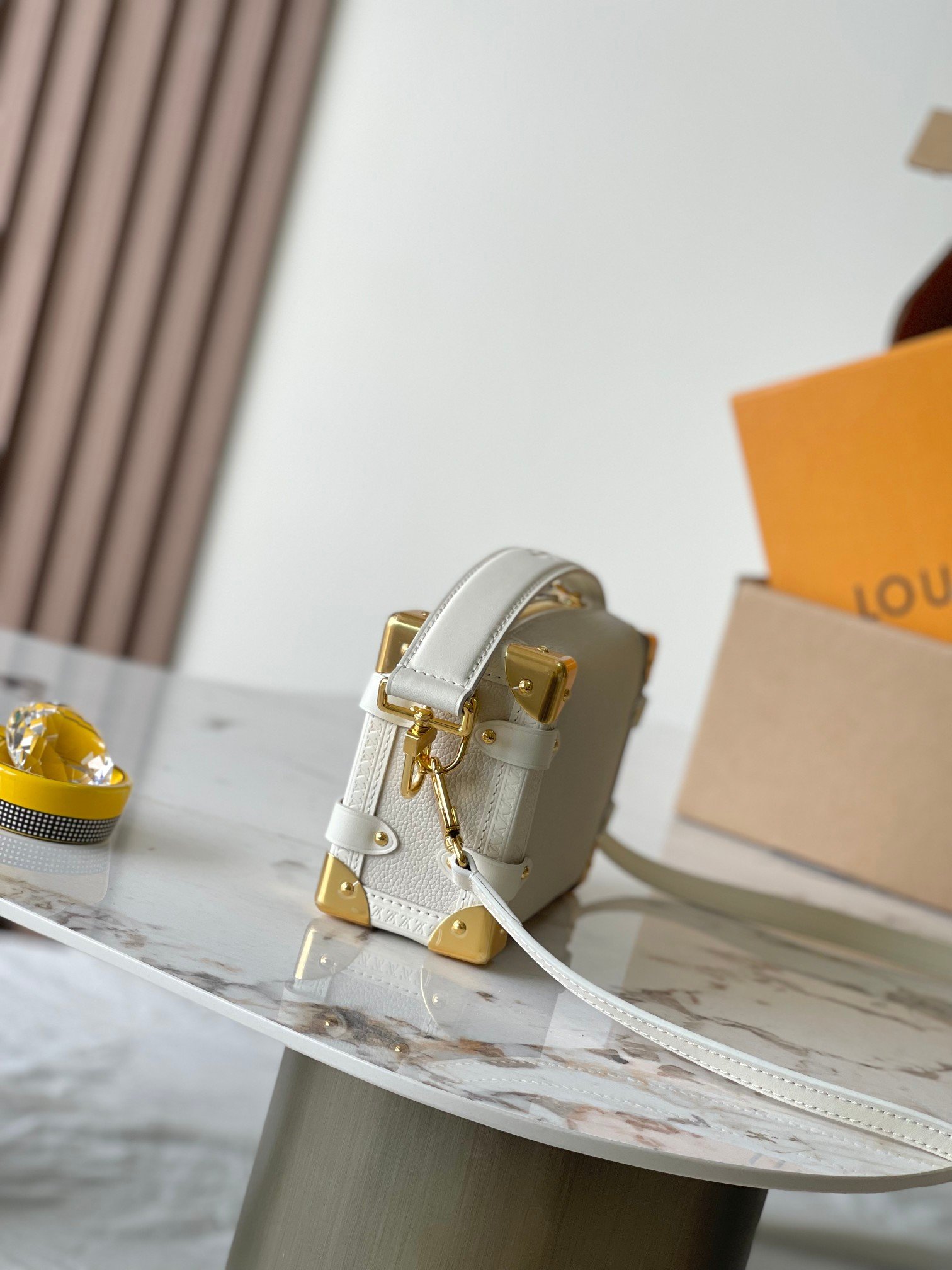 Bolso Side Trunk PM Louis Vuitton - Imagen 2