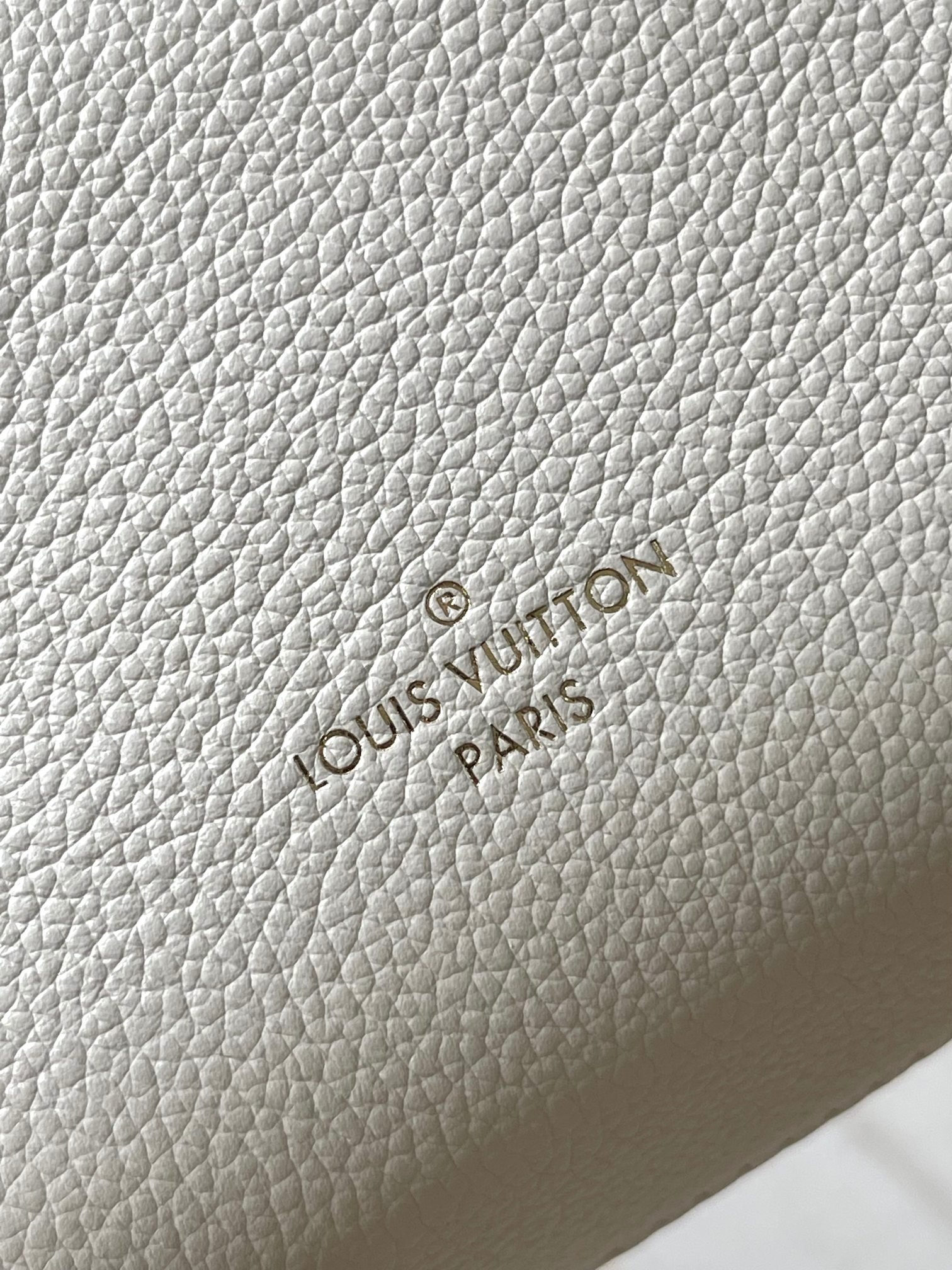 Bolso Side Trunk PM Louis Vuitton - Imagen 10