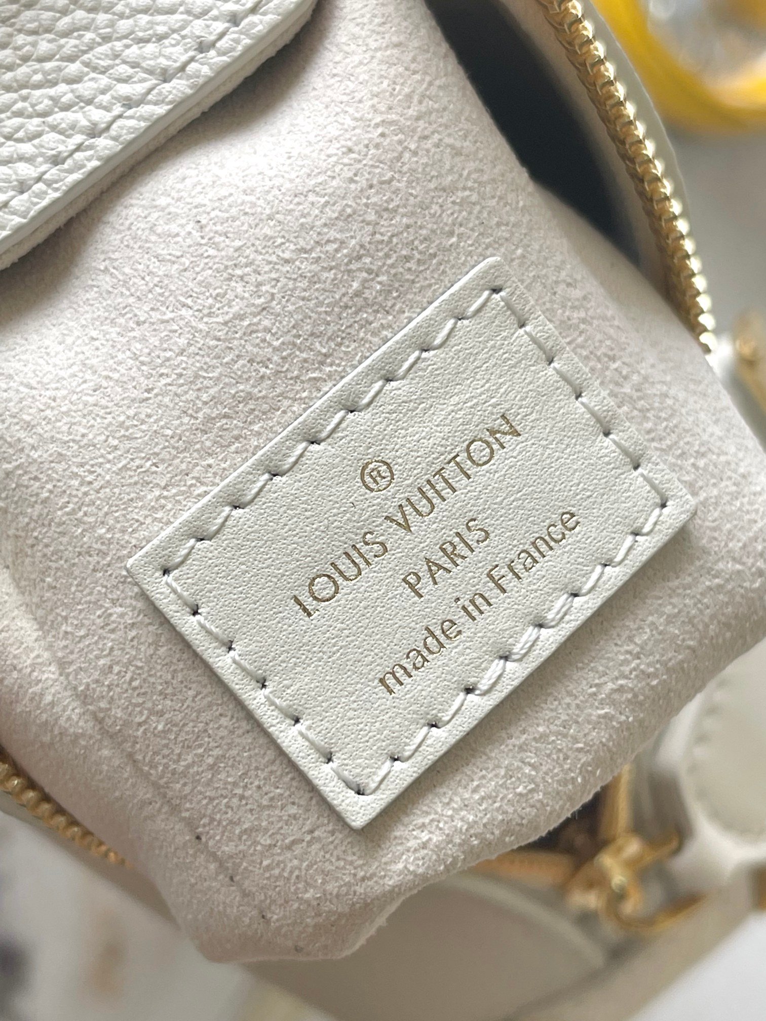 Bolso Side Trunk PM Louis Vuitton - Imagen 9