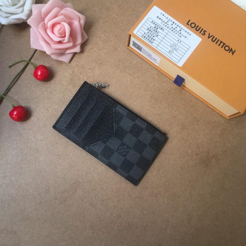 MONEDERO-TARJETERO Louis Vuitton