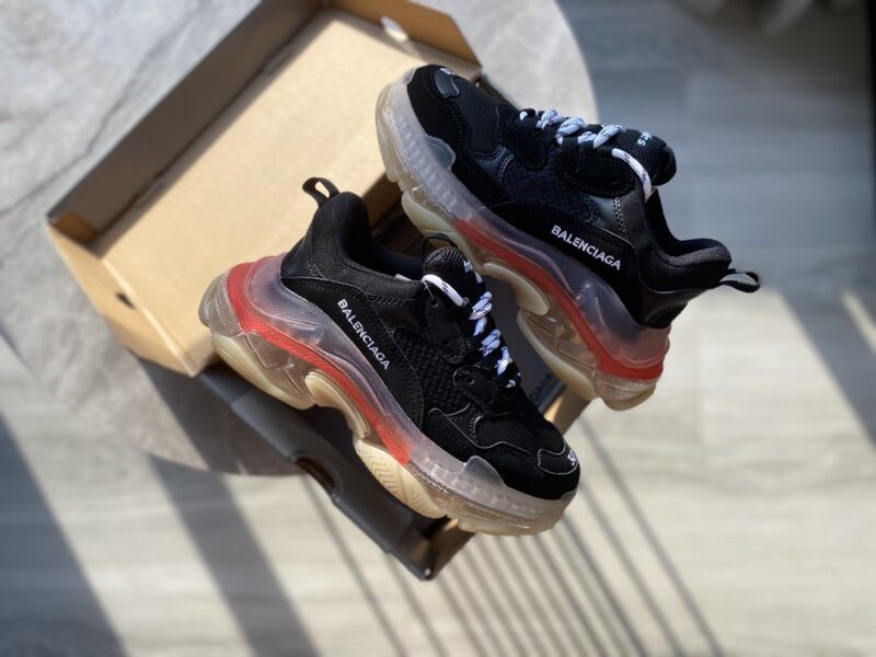 Zapatillas Triple S BALENCIAGA - Image 2