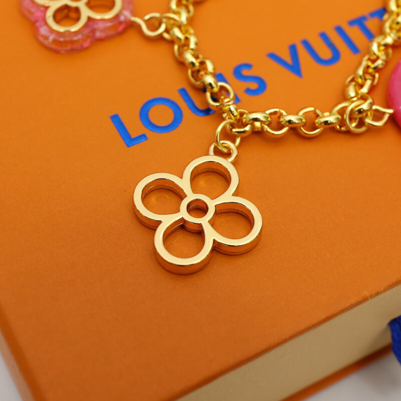 Colgante con cadena Louis Vuitton - Image 7