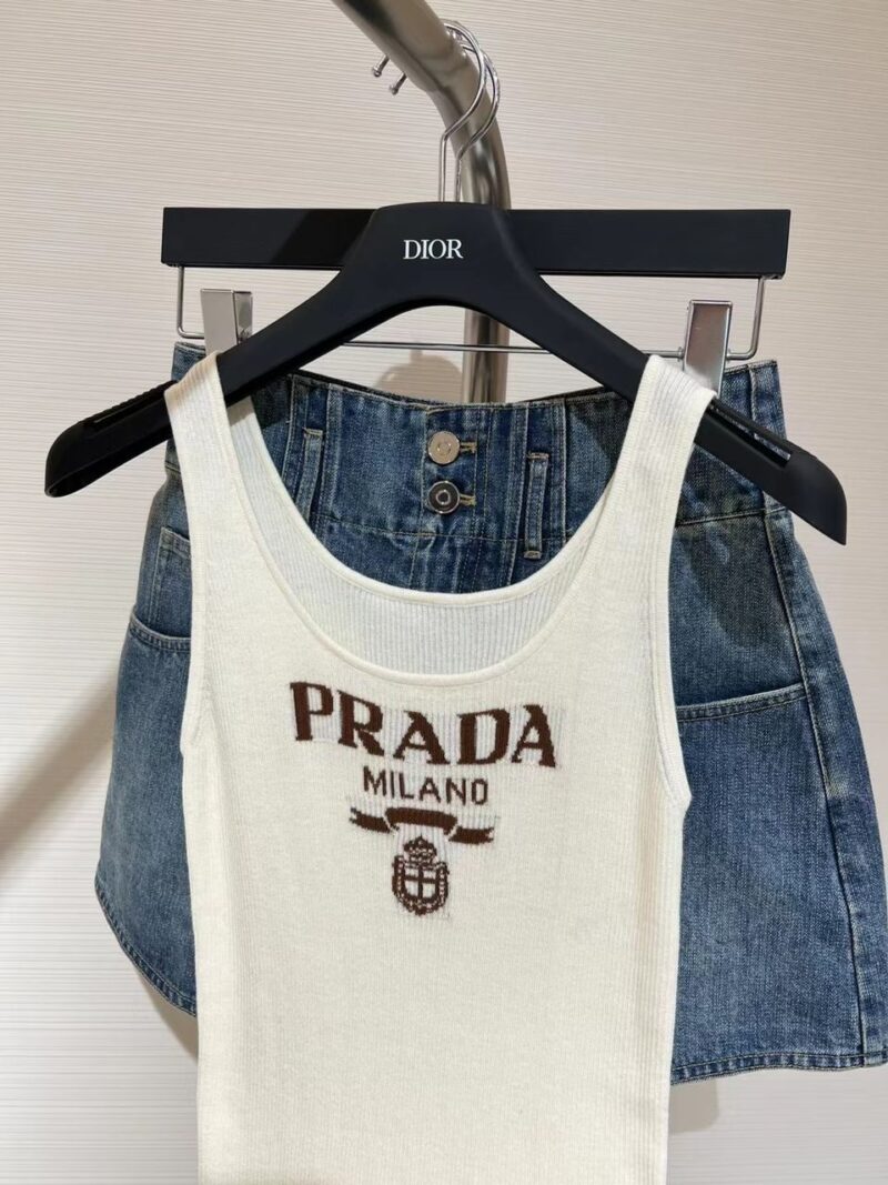 Top de tirantes con logo Prada - Image 5