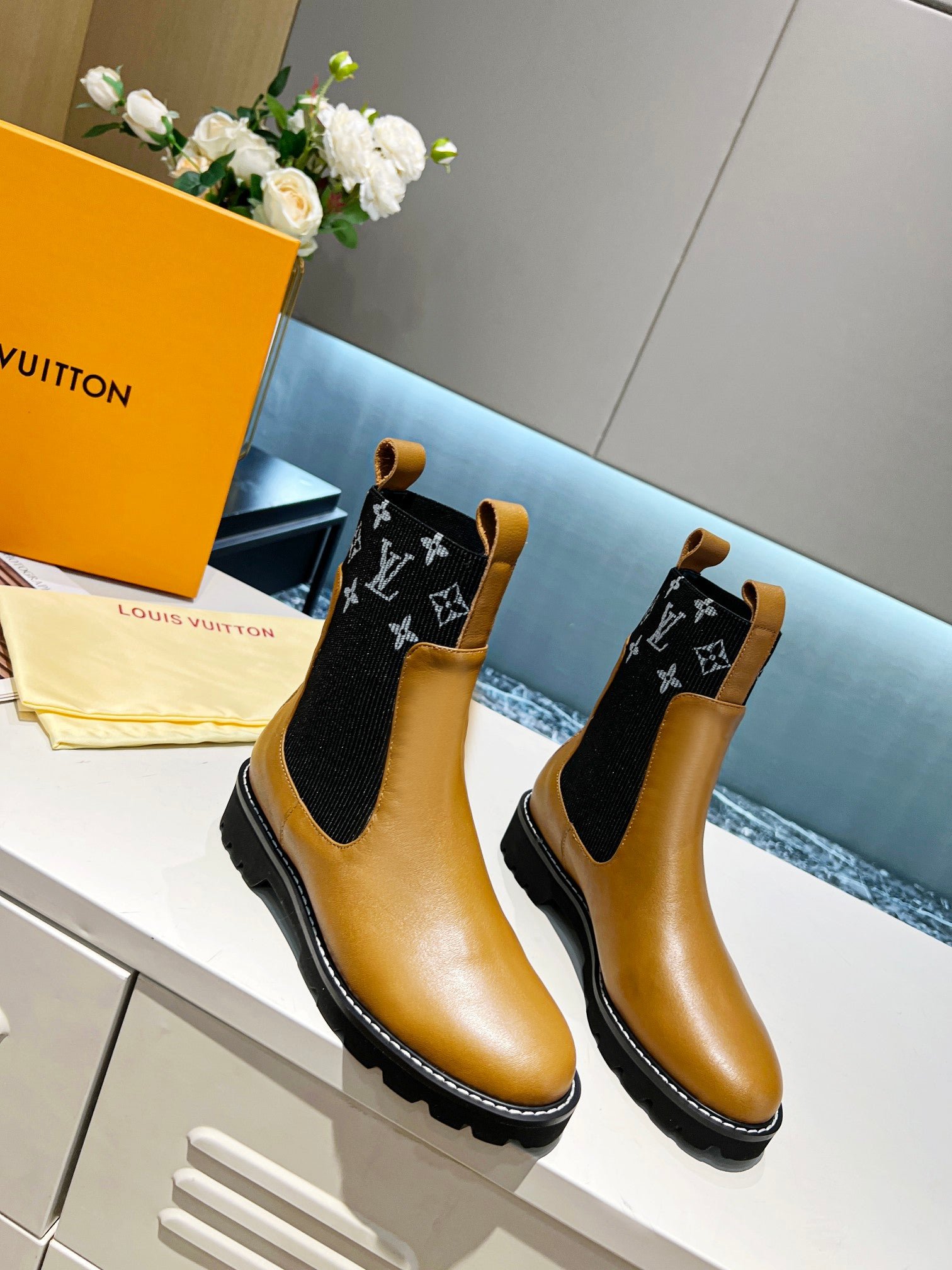 Bota Plana Louis Vuitton