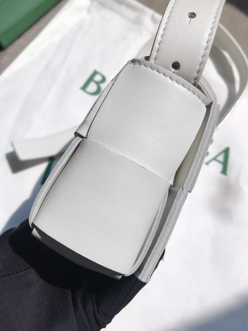 CASSETTE BOTTEGA VENETA - Image 2