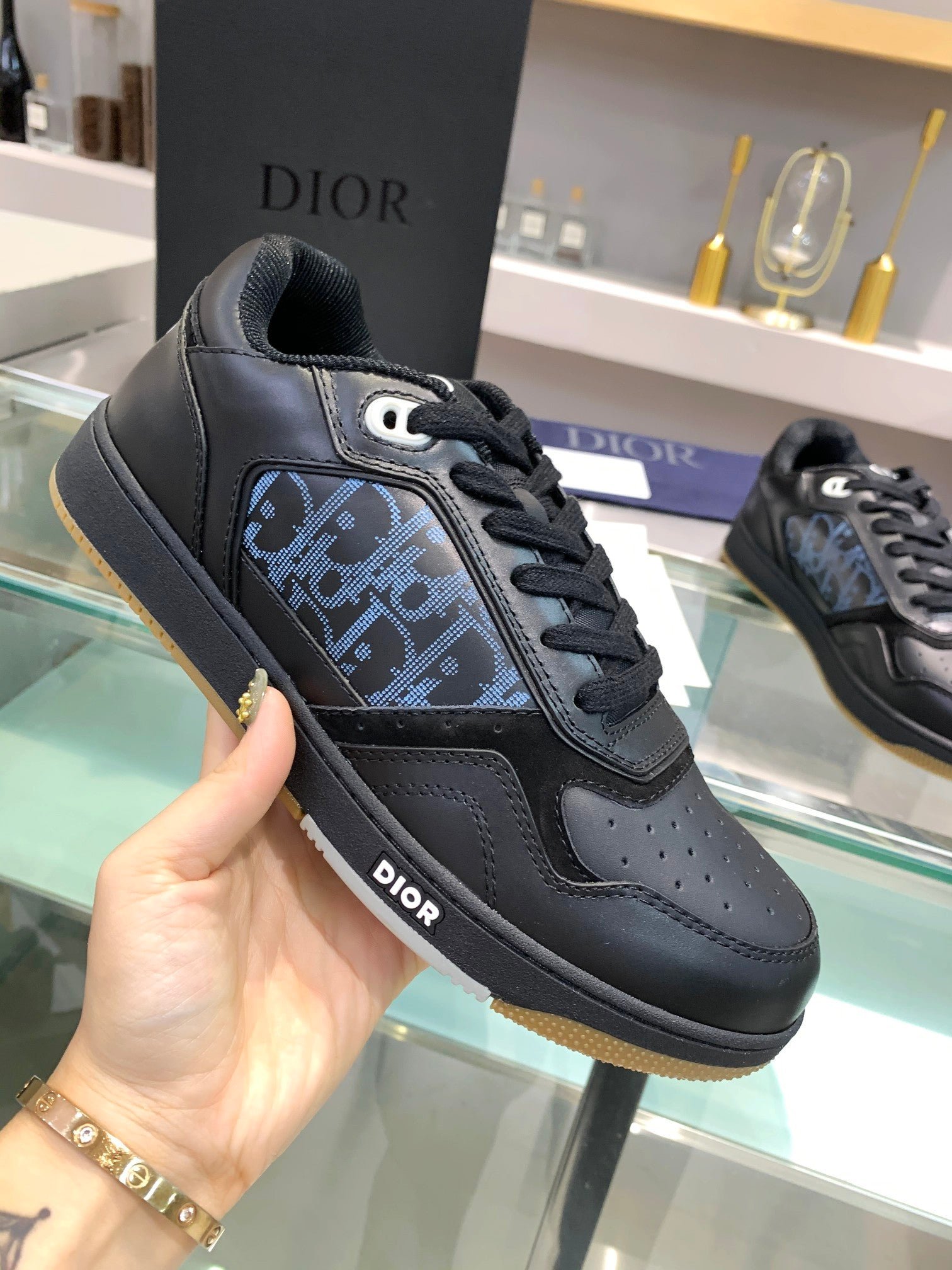 SNEAKER DE CAÑA BAJA B27 DIOR