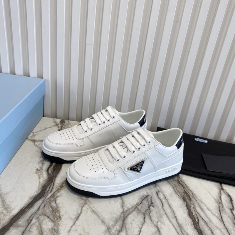 Zapatillas Downtown de piel perforada PRADA - Imagen 2